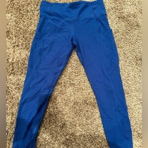 Size 10 Lululemon
25”